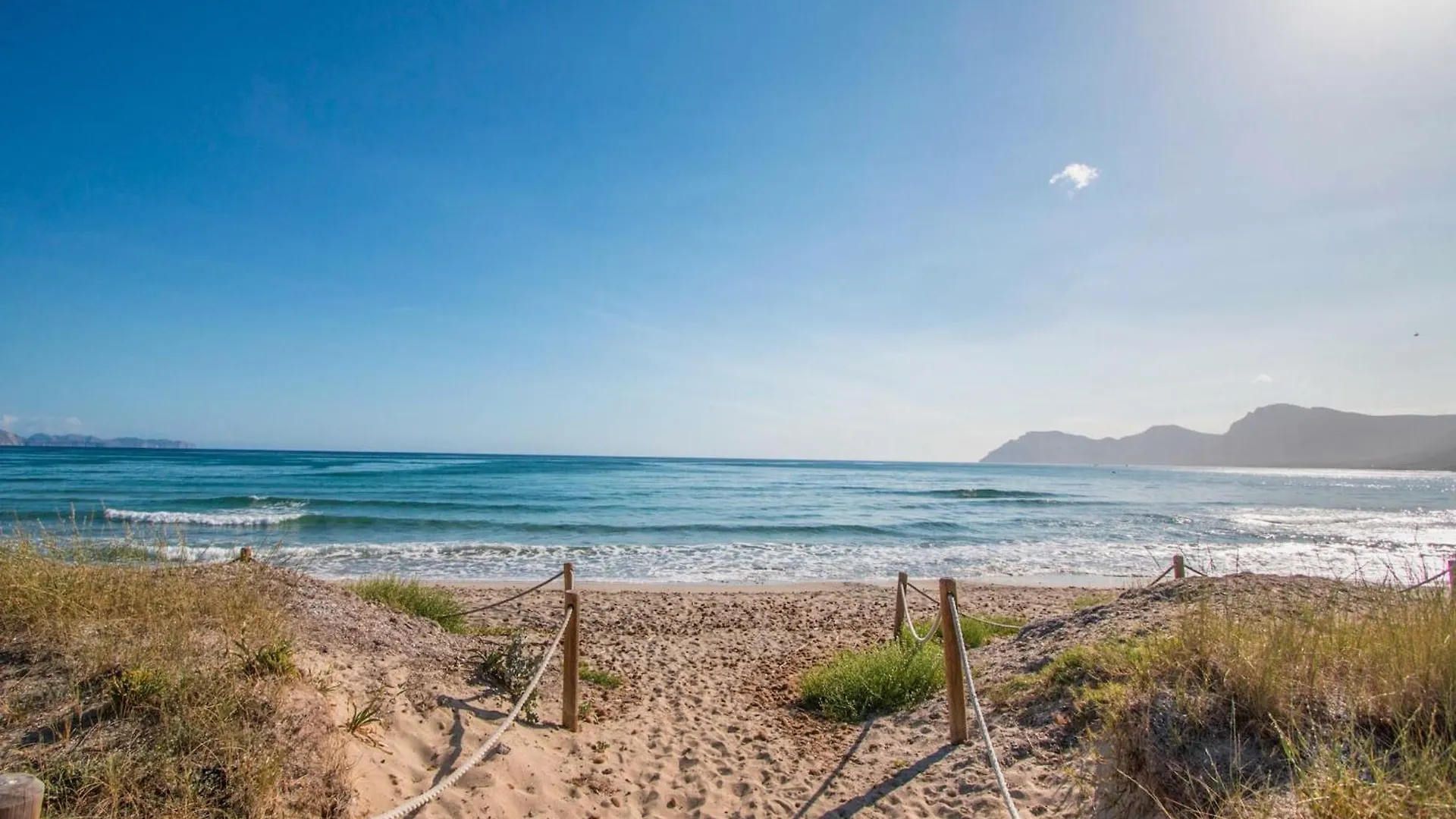 Coastal Holiday Home With Private Pool Son Serra de Marina